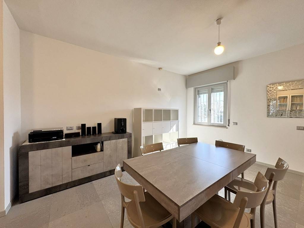 Appartamento a Peschiera del garda in Via Emilia - Foto 5
