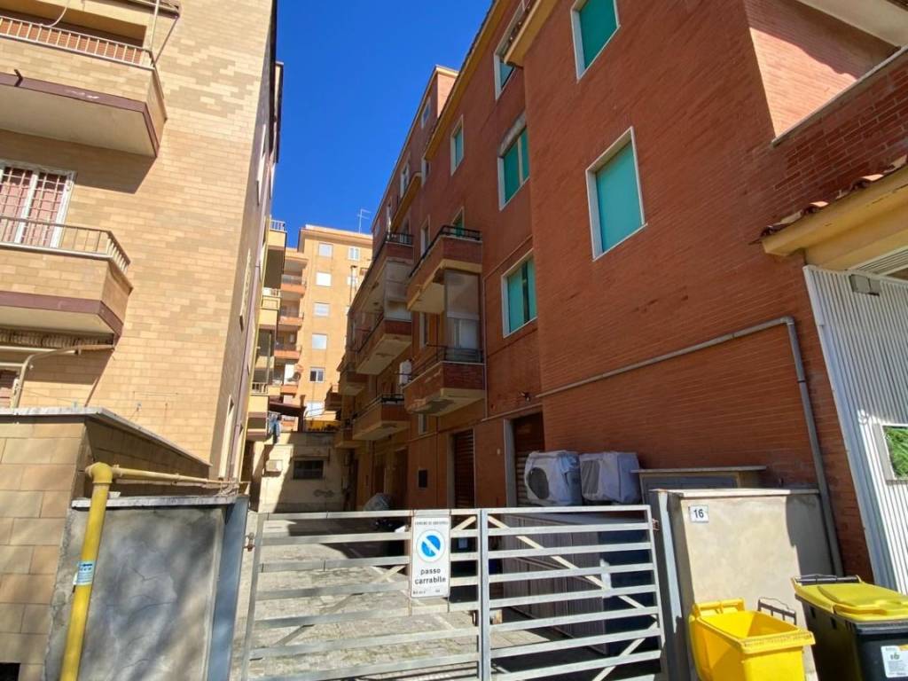 Appartamento a Ladispoli in Via del Mare - Foto 4