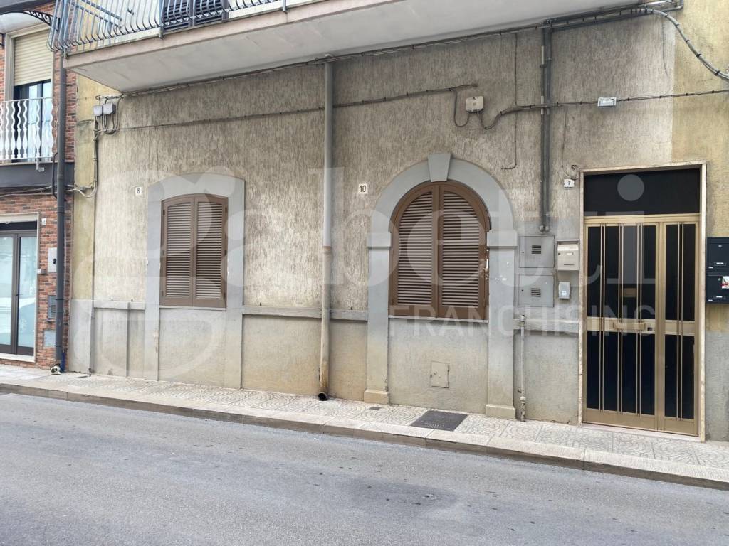 Appartamento a Acquaviva delle fonti in Via Gramsci, 1 - Foto 2