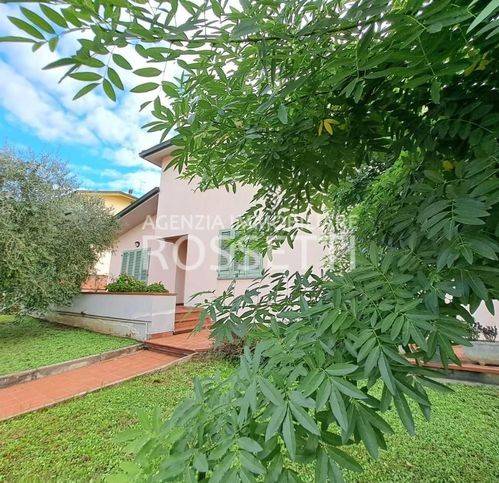 Villa a Cerreto guidi in Via Pianello Val Tidone - Foto 2