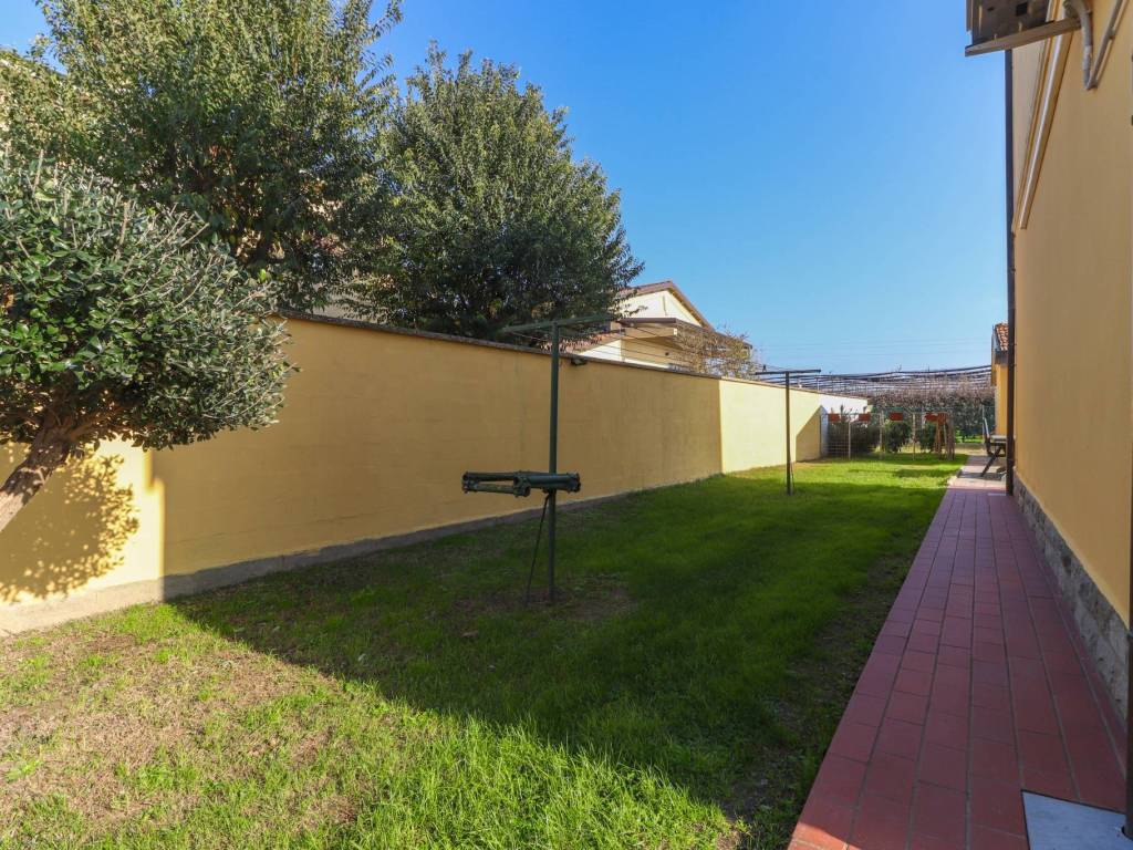 Villa a Molinella in Via Redenta, 17 - Foto 4