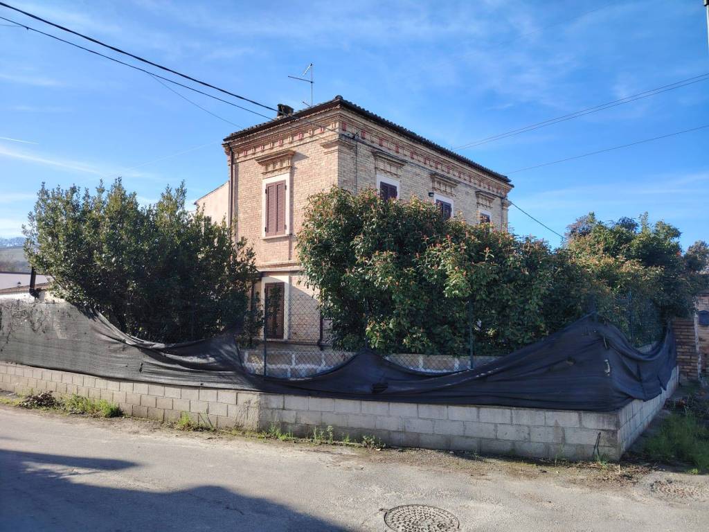 Villa a Moscufo in Viale John Fitzgerald Kennedy - Foto 3