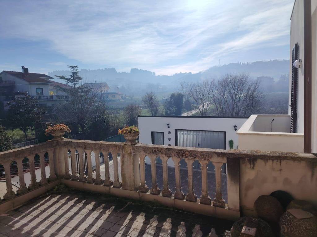 Villa a Moscufo in Viale John Fitzgerald Kennedy - Foto 5