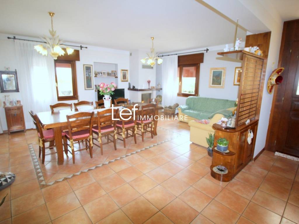 Villa a Susegana in Via Giuseppe Garibaldi - Foto 5