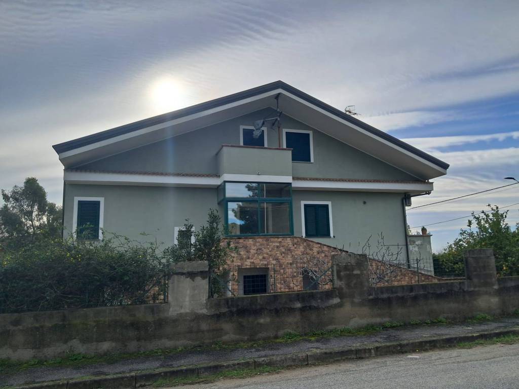 Villa a Sellia marina in Viale Calabricata - Foto 2