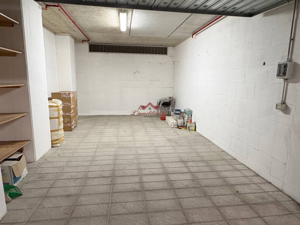 Box / garage a Bari in Viale Europa - Foto 5