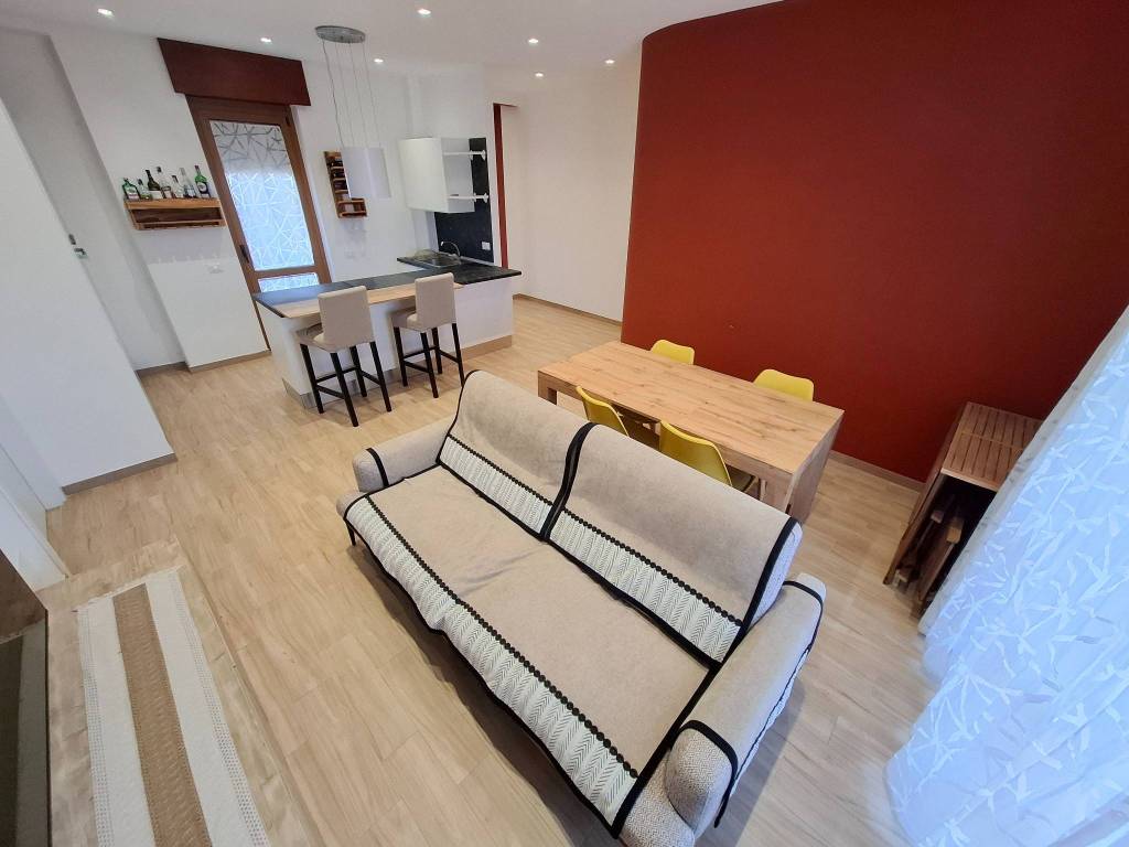 Appartamento a Lipomo in Via Pratobello - Foto 4