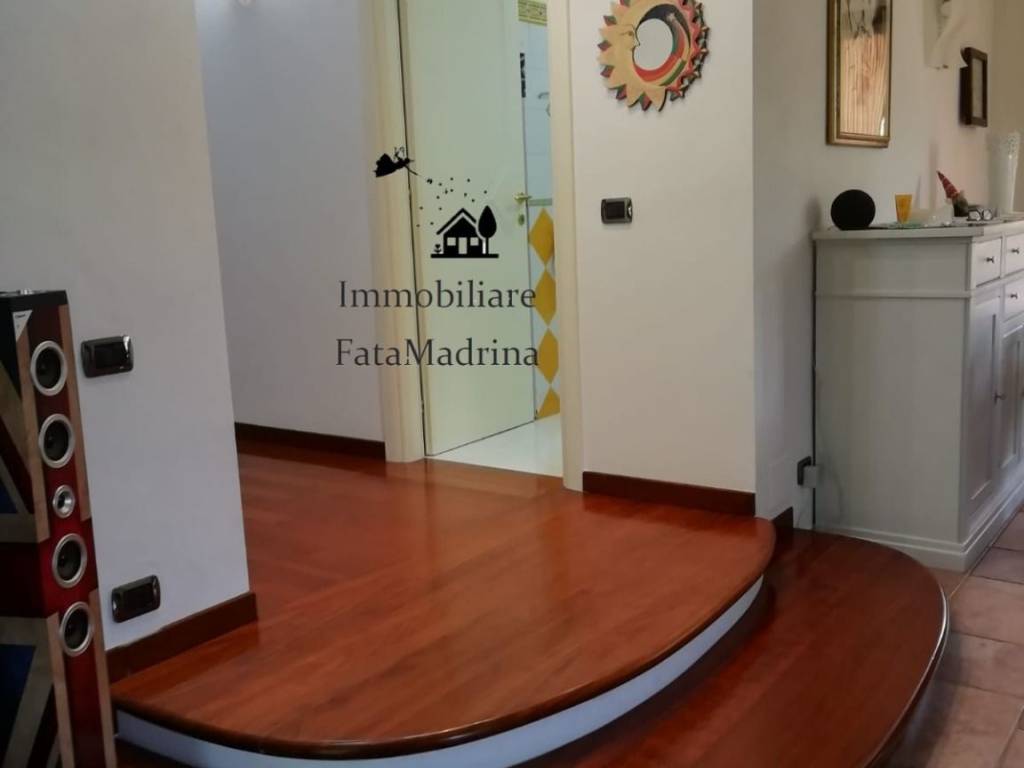 Casa indipendente a Campiglia marittima in Via Don Luigi Sturzo, 15 - Foto 5