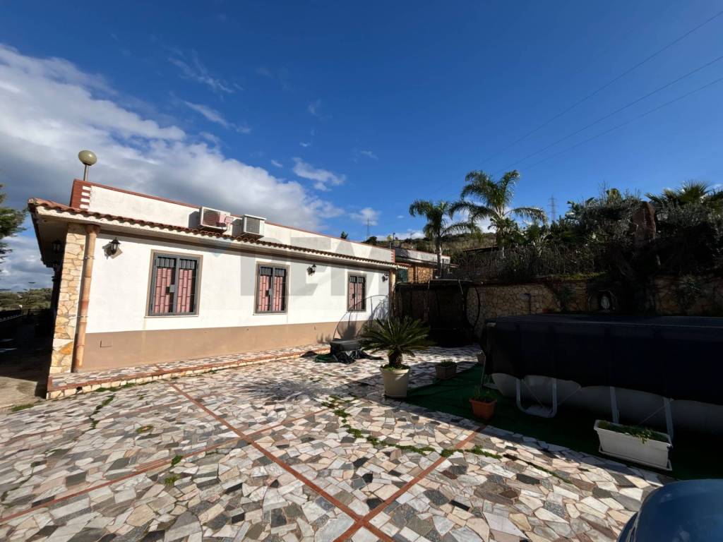 Villa a Termini imerese in Contrada Danigarci - Foto 2
