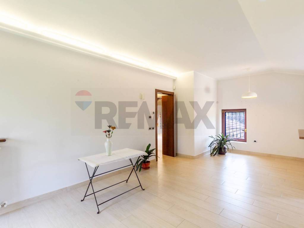 Casa indipendente a Vimercate in Via Pastrengo - Foto 2