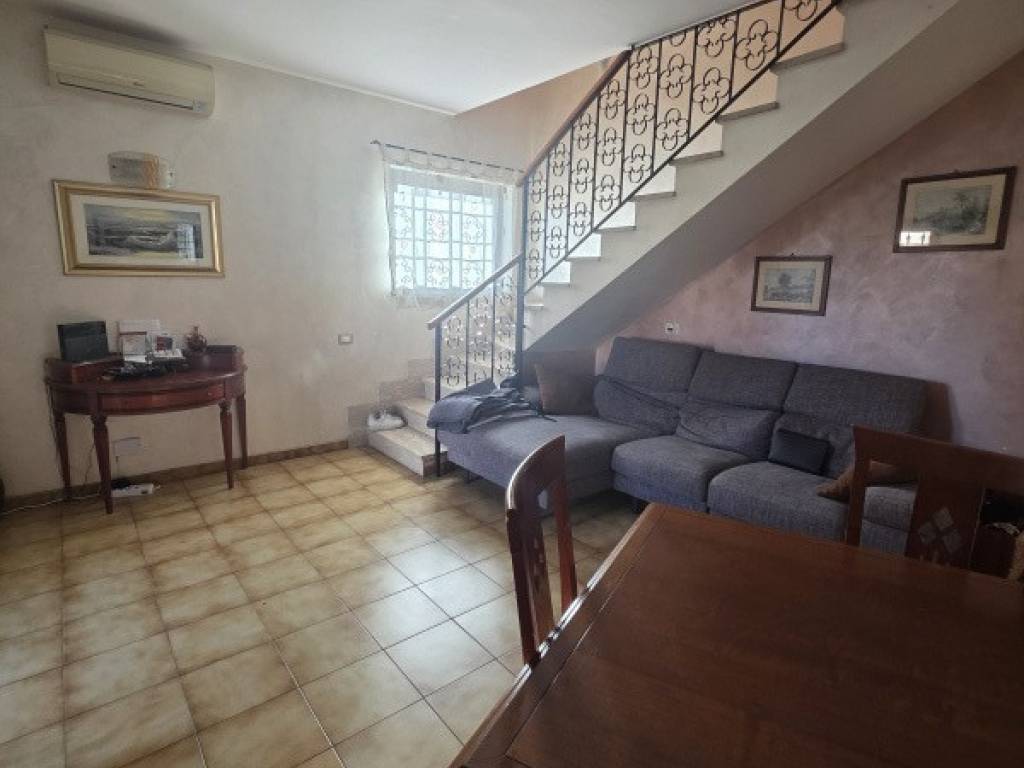 Villa a Anzio in Via Gaspare Gozzi - Foto 5