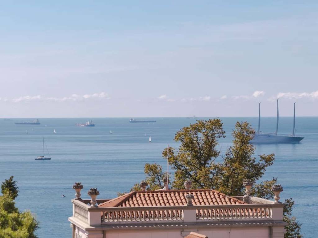 Appartamento a Trieste in Via Giuseppe Bernardino Bison - Foto 3