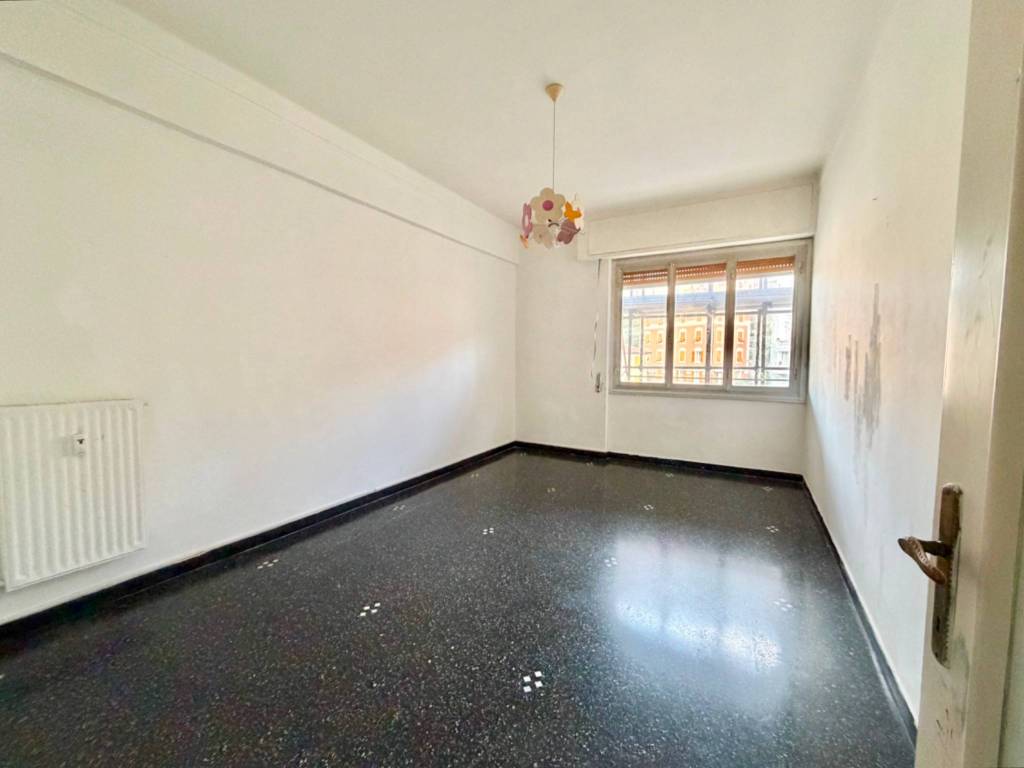 Appartamento a Genova in Via Multedo di Pegli - Foto 3