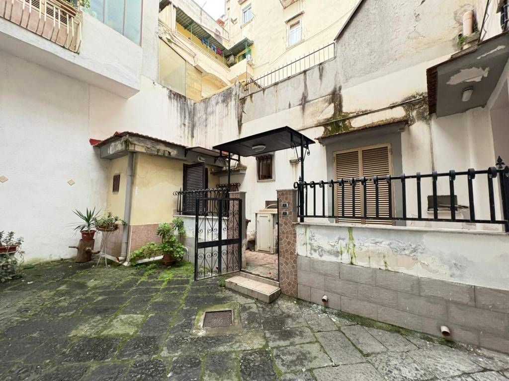 Appartamento a Napoli in Vico 1 San Severo a Capodimonte - Foto 5