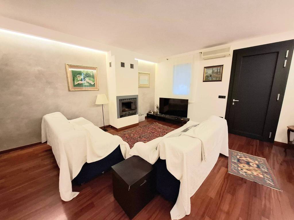 Villa a Bosaro in Via E. Berlinguer, 242 - Foto 4