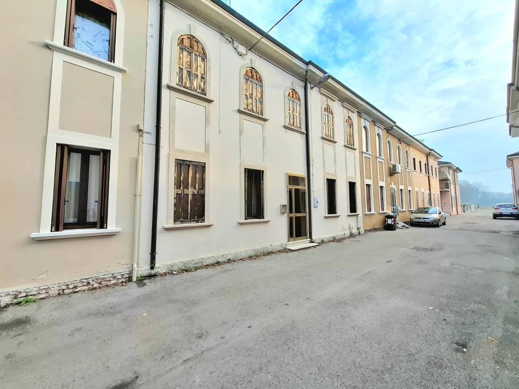 Villetta a schiera a Rovigo in Via Ragazzi del '99, 8 - Foto 3