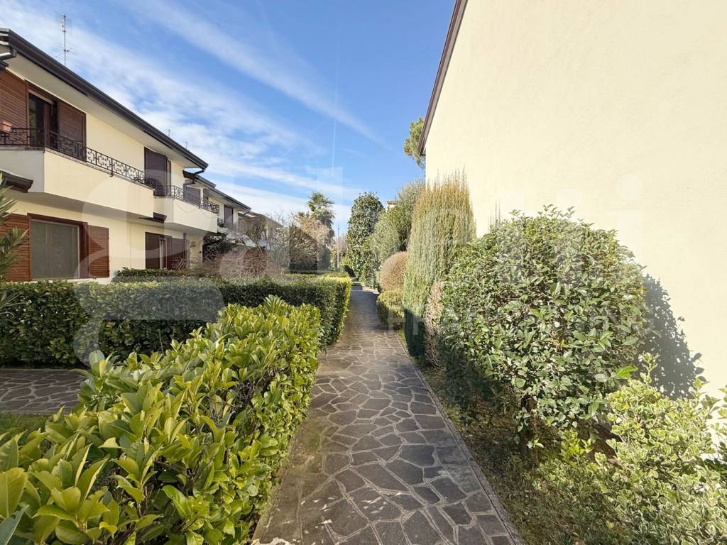 Villa a Padova in Via Ampere, 92 - Foto 2