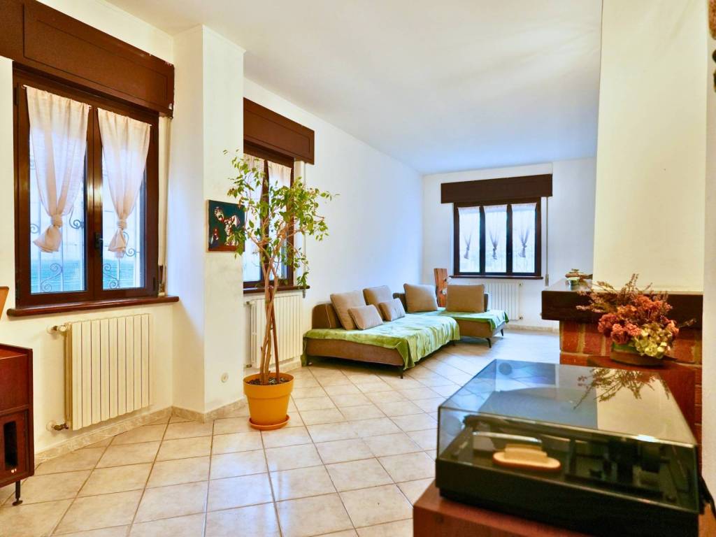 Villa a Rozzano in Via Valleambrosia - Foto 5