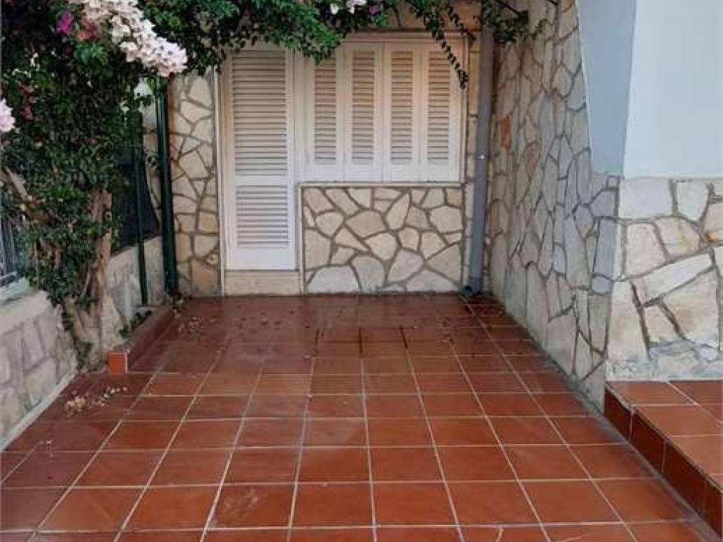 Villa a Bari in VIALE DEL PINO, 25 - Foto 2