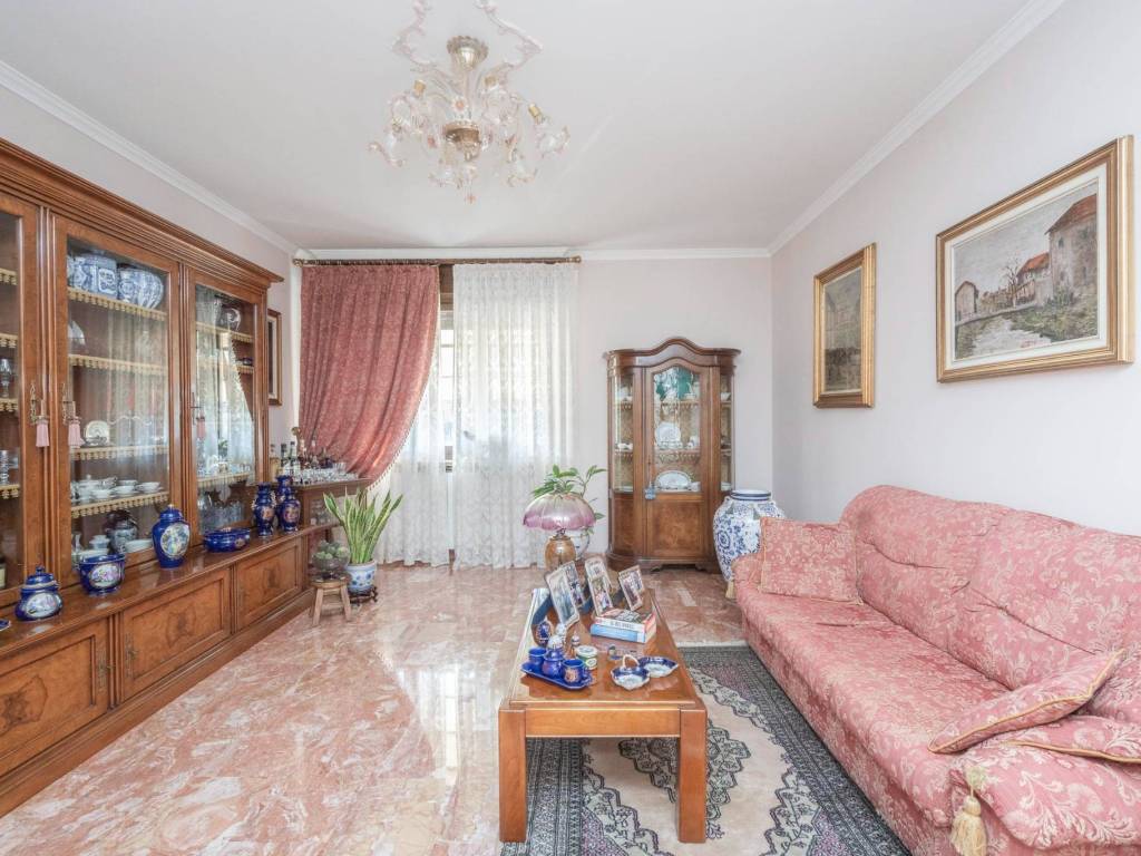 Appartamento a Torino in Via Courmayeur, 4 - Foto 3