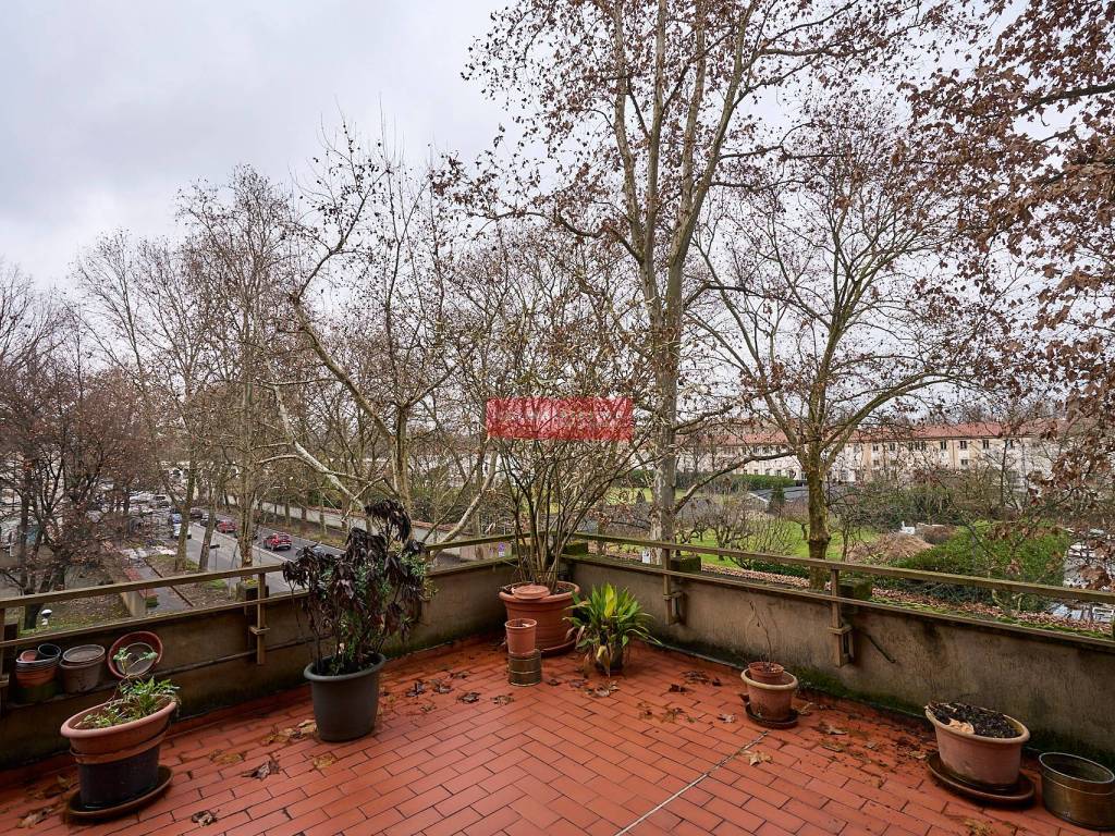 Appartamento a Monza in Viale Regina Margherita di Savoia, 11 - Foto 3