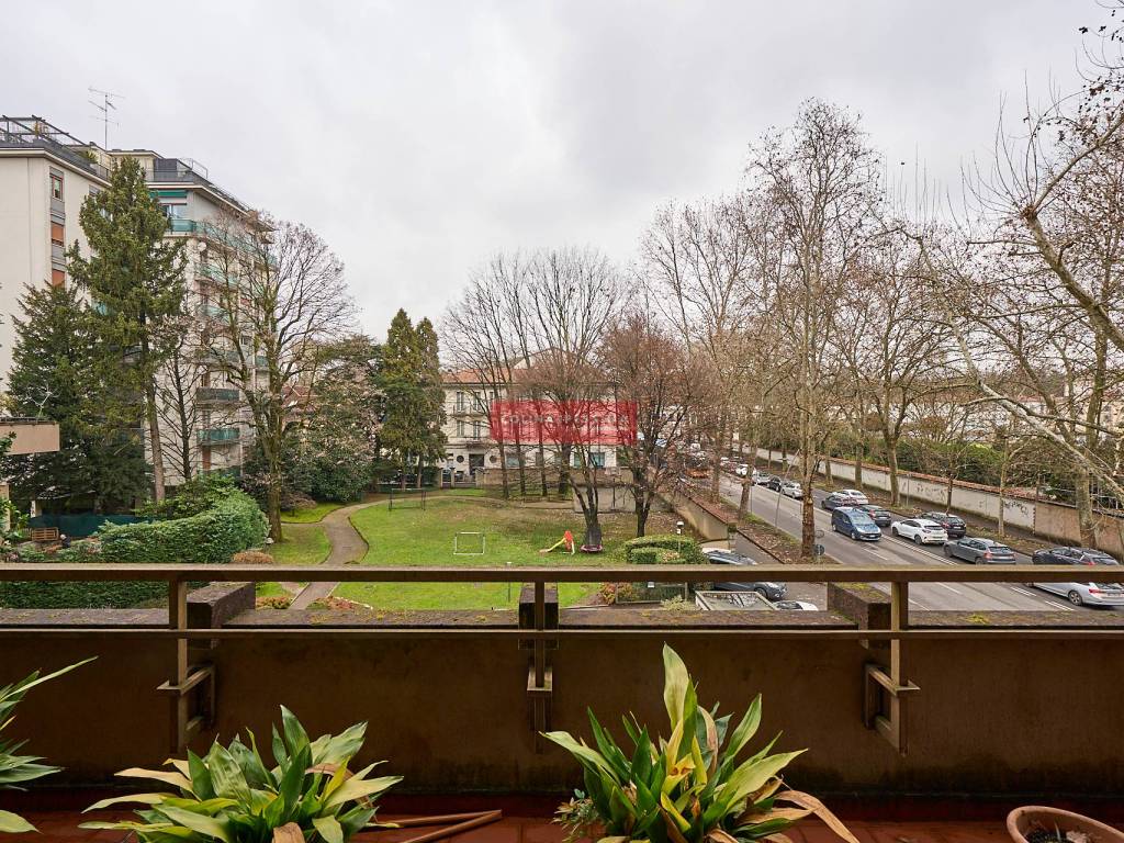 Appartamento a Monza in Viale Regina Margherita di Savoia, 11 - Foto 4