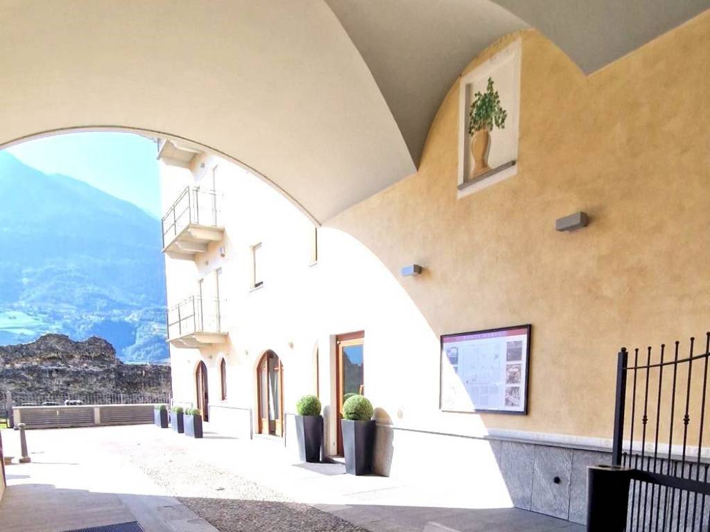 Appartamento a Aosta in Via G. G. Stevenin, 11 - Foto 2