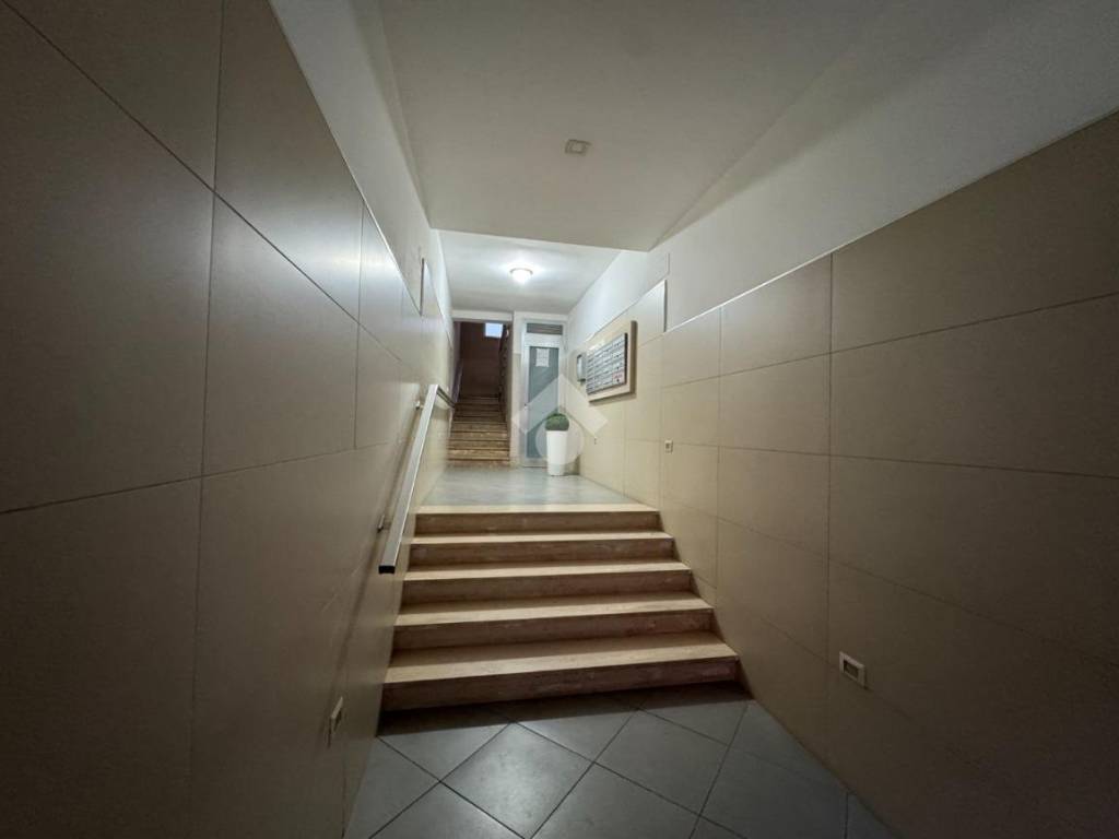 Appartamento a Bari in Via Domenico Cirillo, 72 - Foto 2