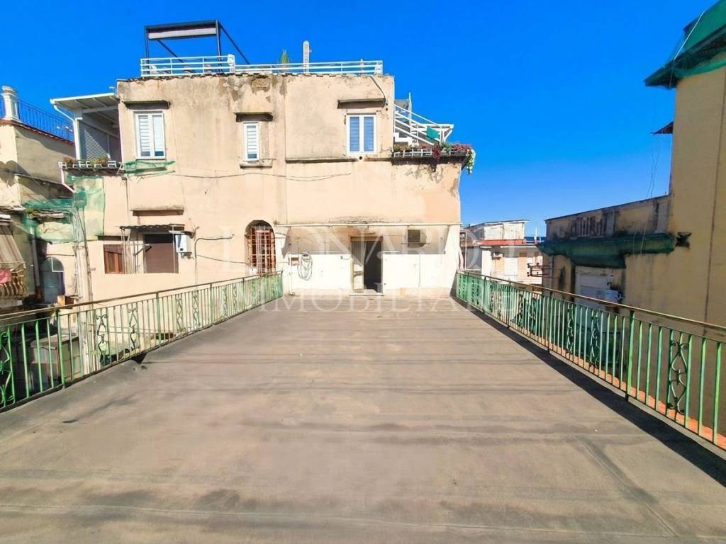 Appartamento a Napoli in Vico Sant'Eframo Vecchio - Foto 3