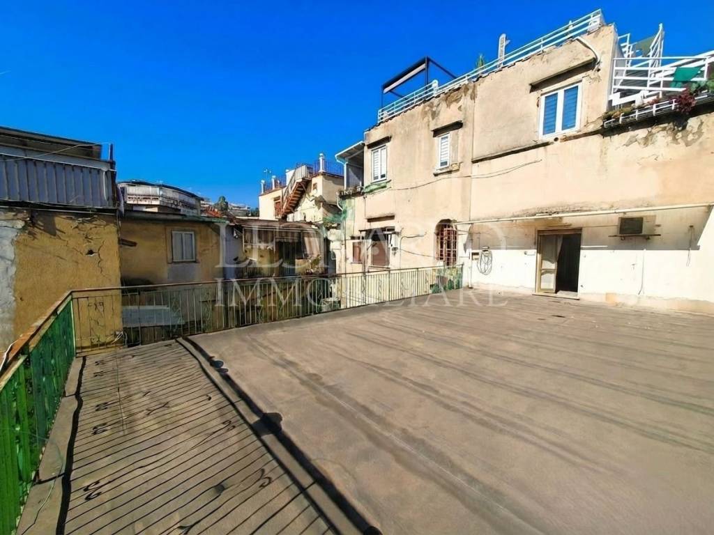 Appartamento a Napoli in Vico Sant'Eframo Vecchio - Foto 4