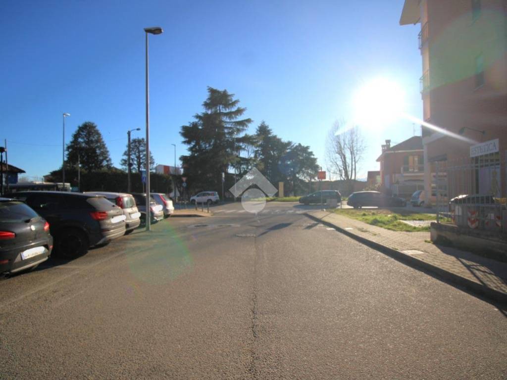 Box / garage a Trofarello in Via Torino, 105 - Foto 2