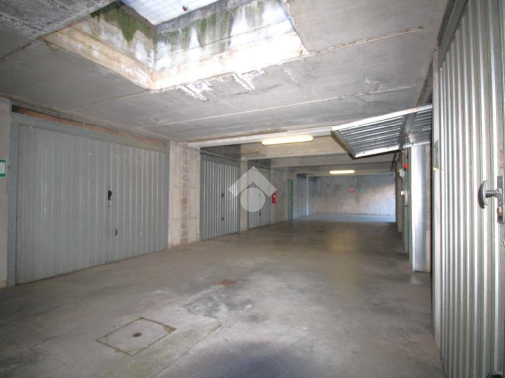 Box / garage a Trofarello in Via Torino, 105 - Foto 5