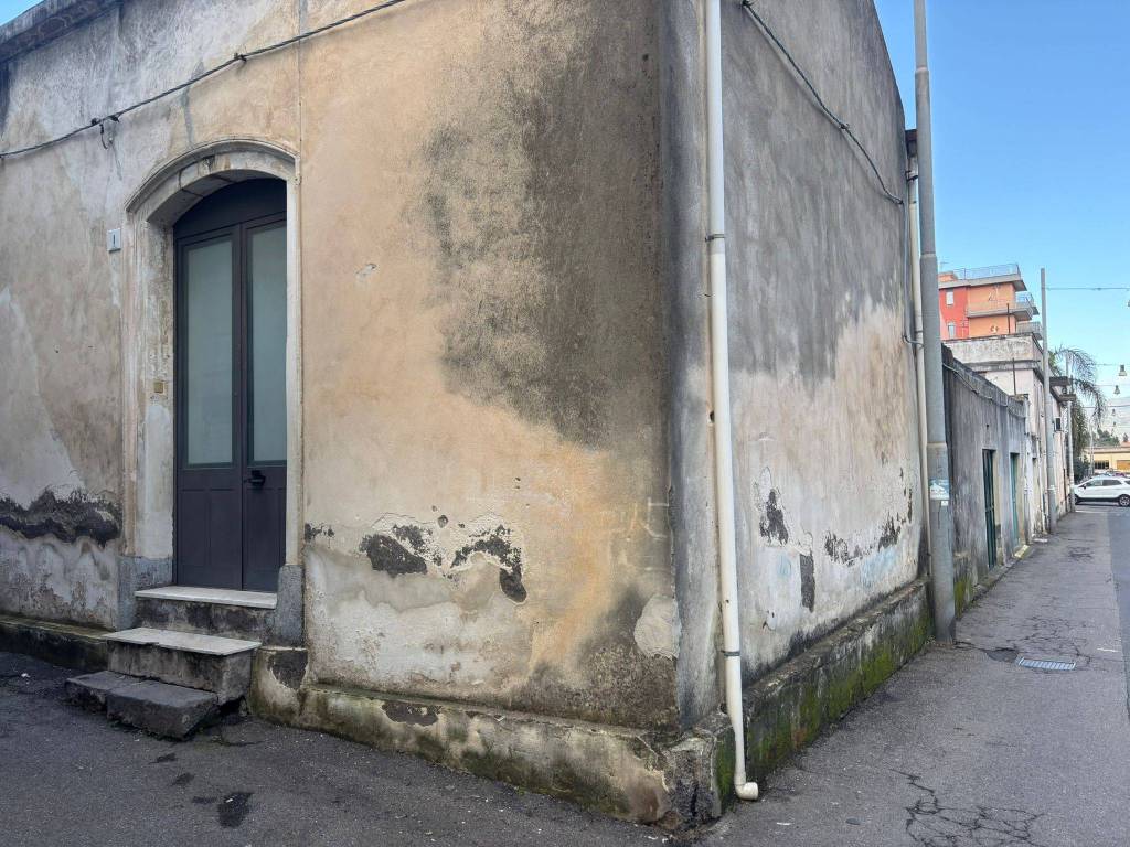Casa indipendente a Riposto in Via Giuseppe Arimondi - Foto 3
