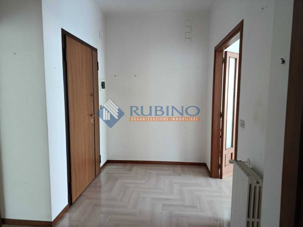 Appartamento a Barletta in Via Francesco Rizzitelli - Foto 3