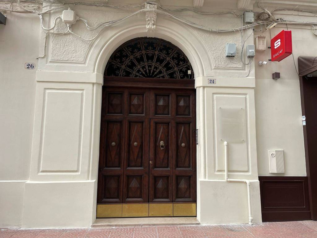 Appartamento a Taranto in Via Giuseppe De Cesare, 24 - Foto 4