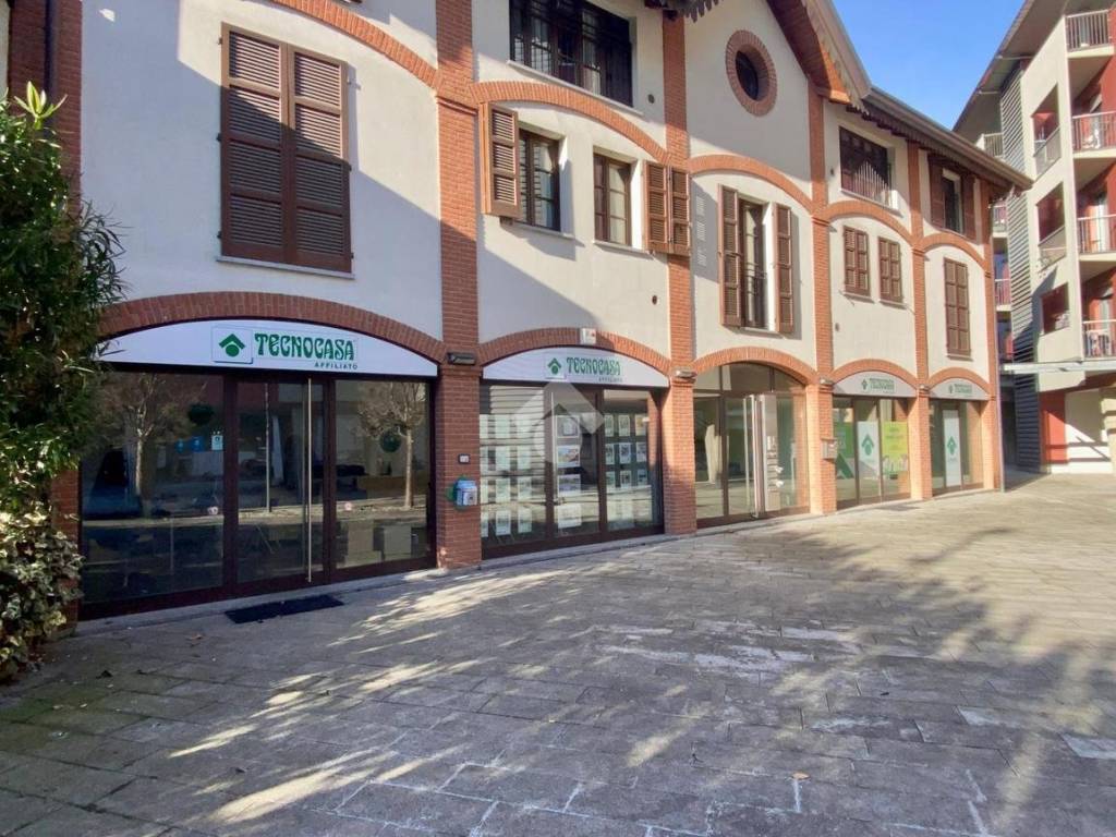 Appartamento a Cantù in Via Vittorio Vergani - Foto 2