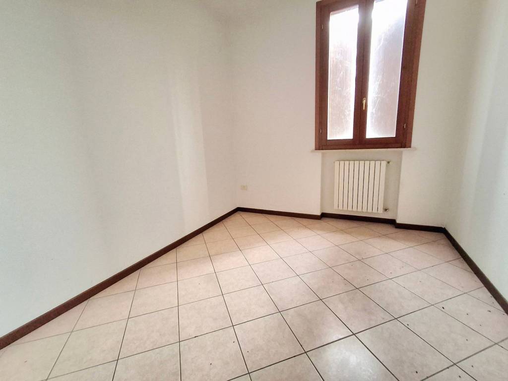 Appartamento a Villimpenta in Via Bassa - Foto 4