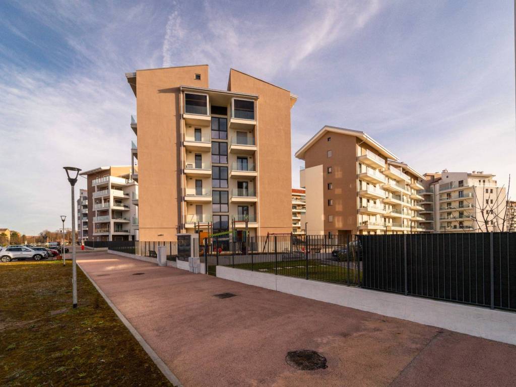 Appartamento a Venaria reale in Via Marie Curie - Foto 2