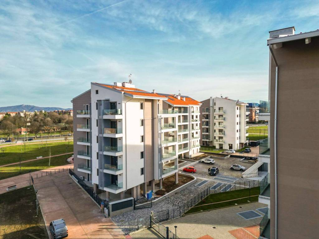 Appartamento a Venaria reale in Via Marie Curie - Foto 4