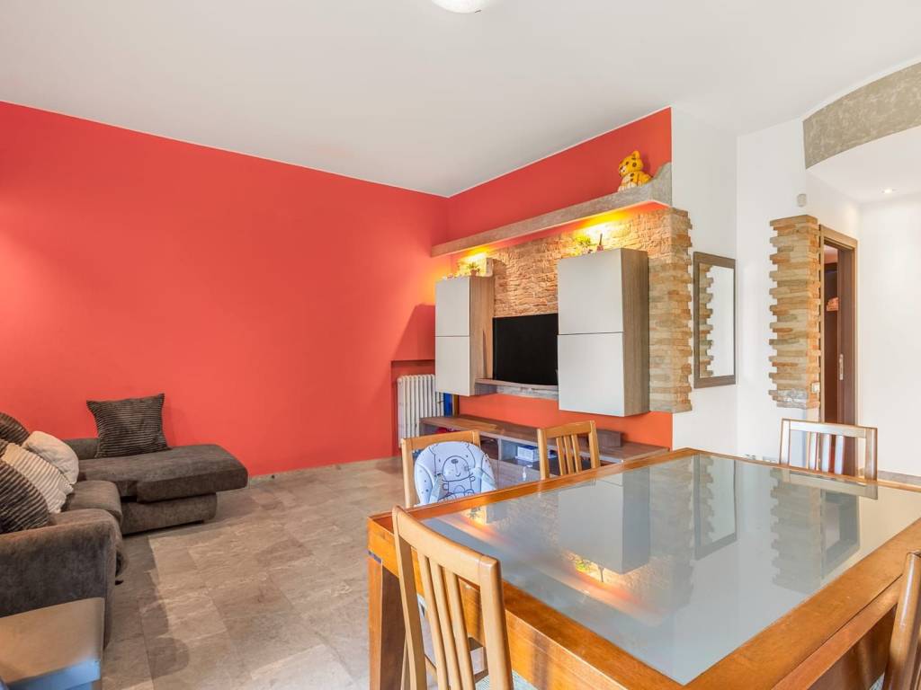 Appartamento a Segrate in Via Milano - Foto 5