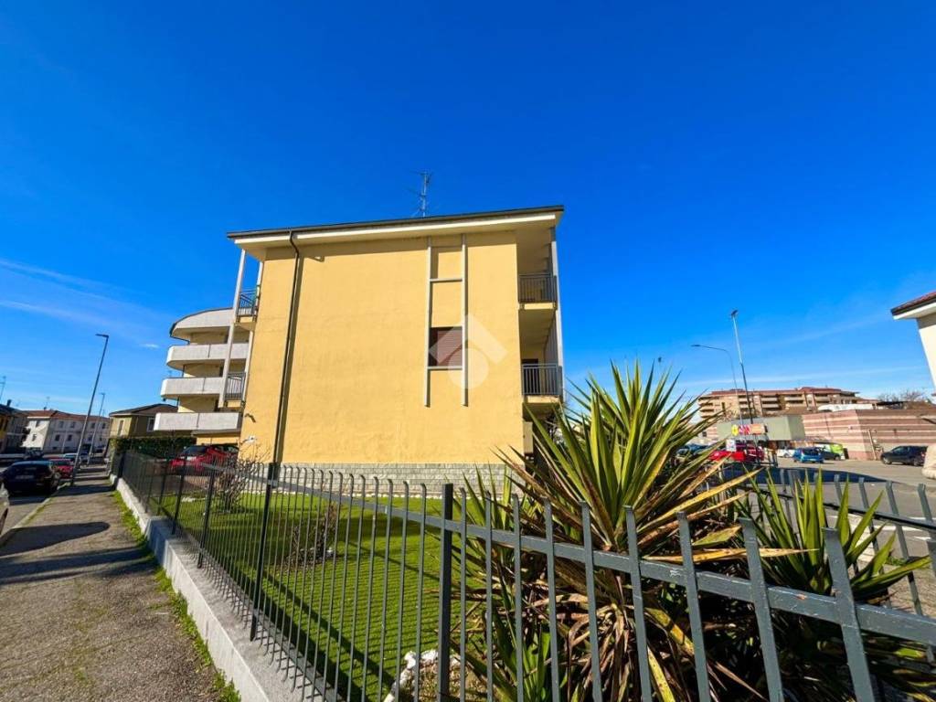 Villa a Novara in Str. Biandrate, 11 - Foto 4