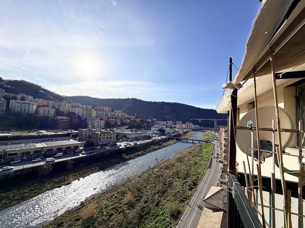 Appartamento a Genova in Salita Molini di Cicala - Foto 2