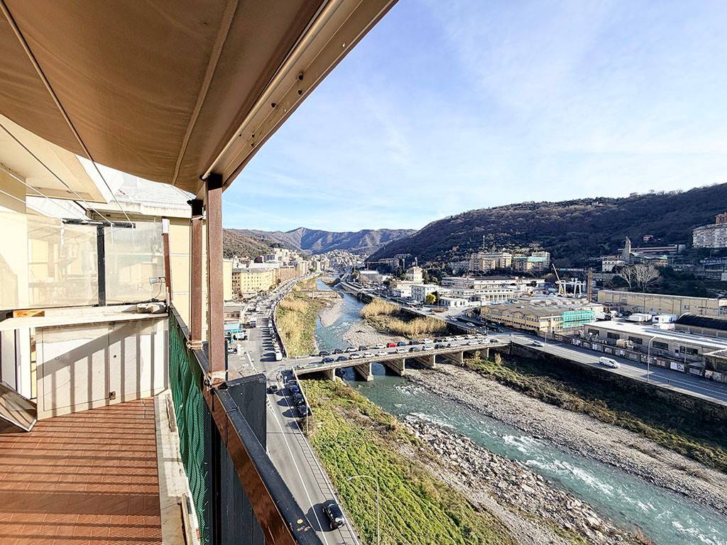 Appartamento a Genova in Salita Molini di Cicala - Foto 3