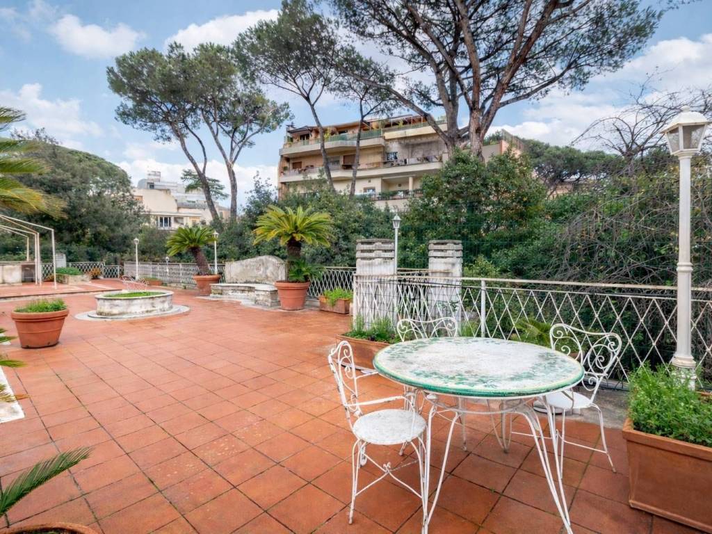 Villa a Roma in Viale Di Villa Grazioli - Foto 3
