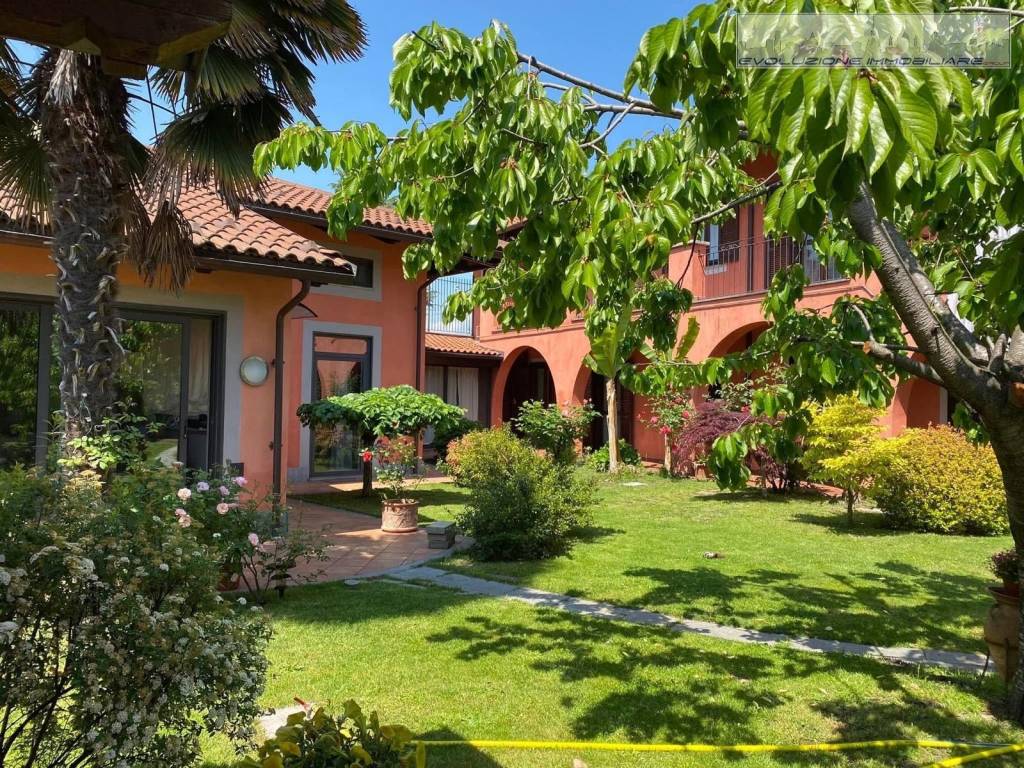 Villa a Caselle torinese in Via Vietta, 5 - Foto 3
