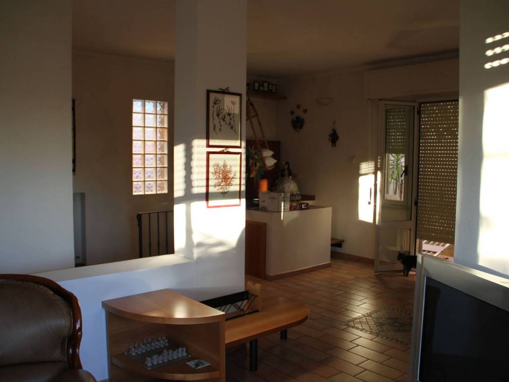 Appartamento a Osimo in Via Enrico Cialdini - Foto 2