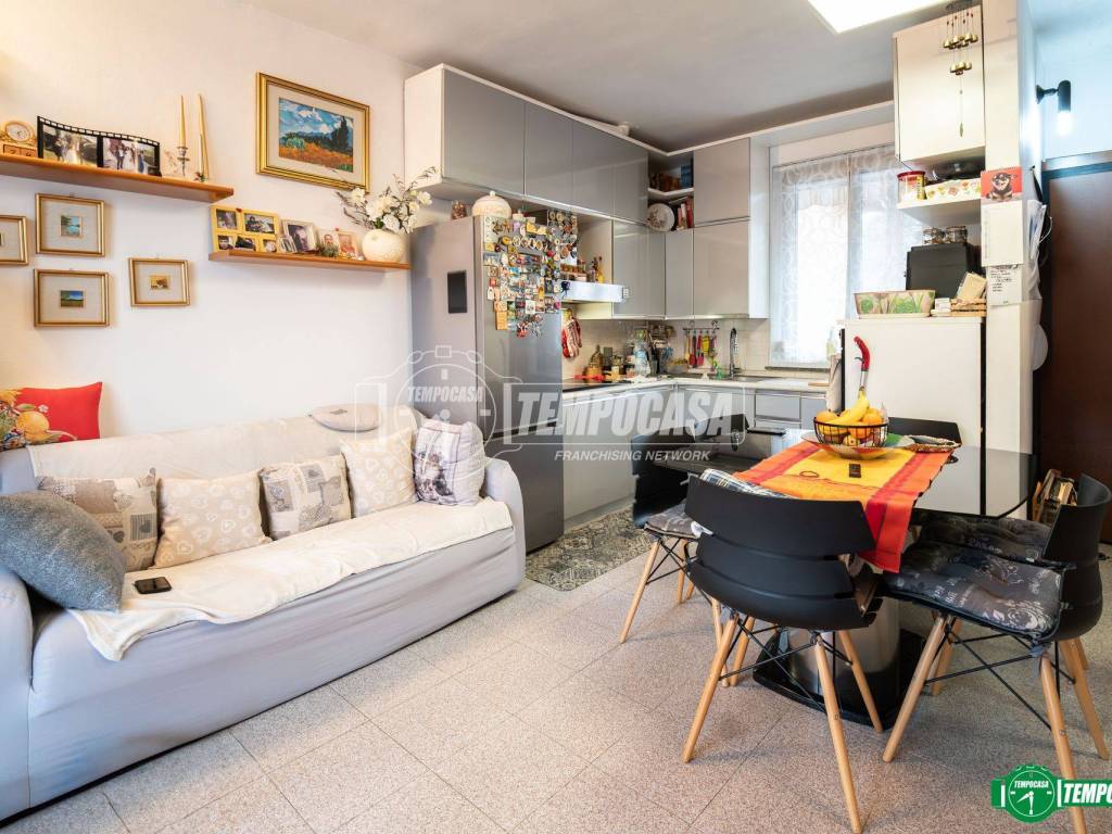 Appartamento a Nova milanese in Via Vercelli 6 - Foto 3