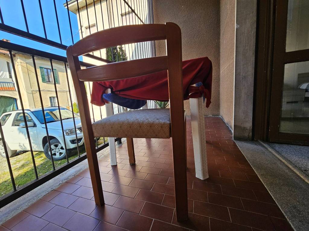 Appartamento a Alzate brianza in Via Giacomo Leopardi - Foto 4