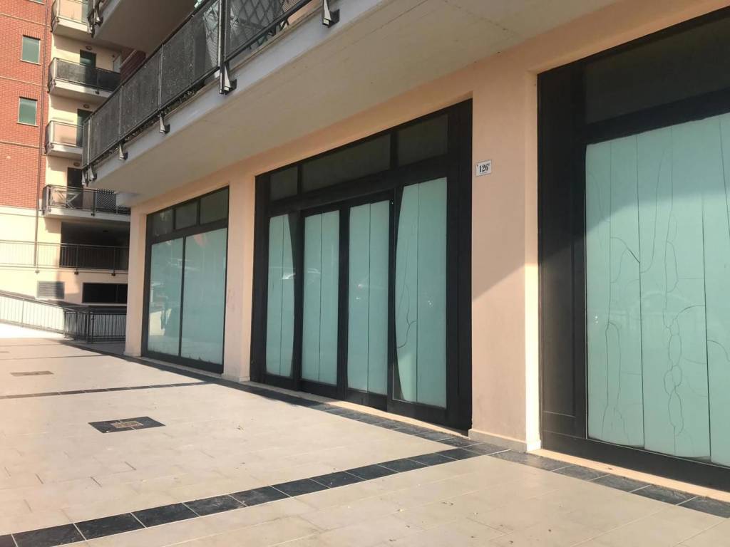 Immobile a Terni in Locale commerciale - Foto 2