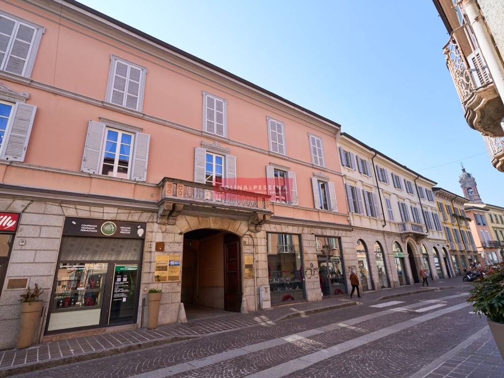 Appartamento a Monza in Via Vittorio Emanuele II, 26 - Foto 3